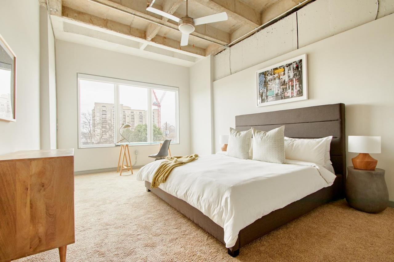 Апарт отель Sonder At 549 Peachtree Атланта Экстерьер фото